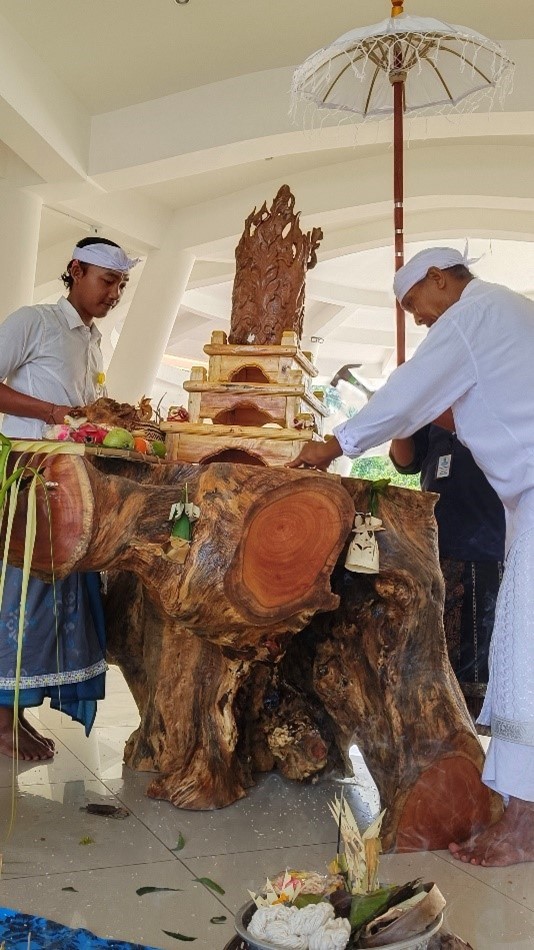 Intaran Tree ‘Sacred Wood’ brings New Hope for Amisewaka - Desa Les Community Center