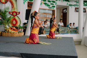 dancers at graduation